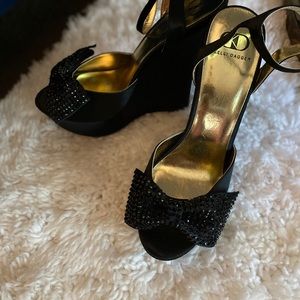 Jazzy Black Bling Bow Open Toe Wedges